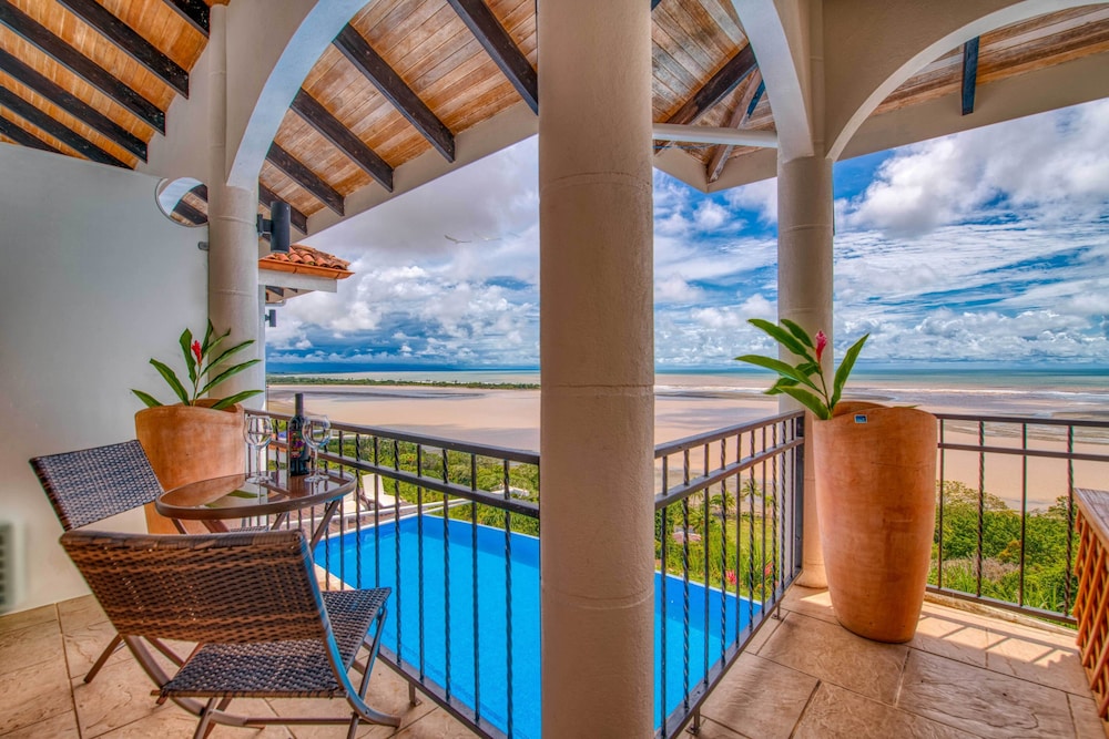El Castillo - Adults Only 31/50