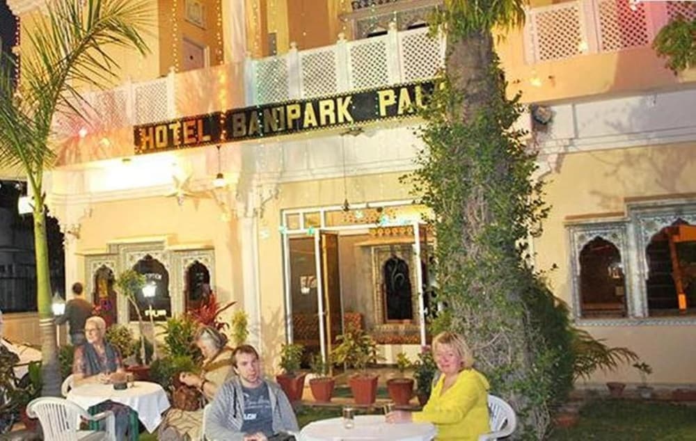 Bani Park Hotel 6/56