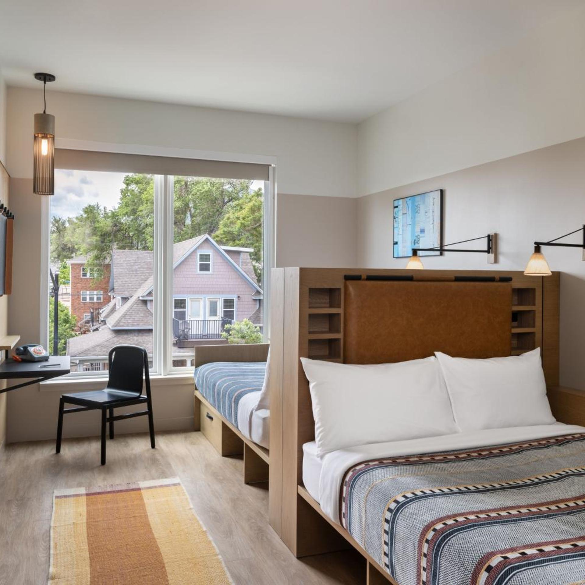 Moxy, 2 Queen Beds