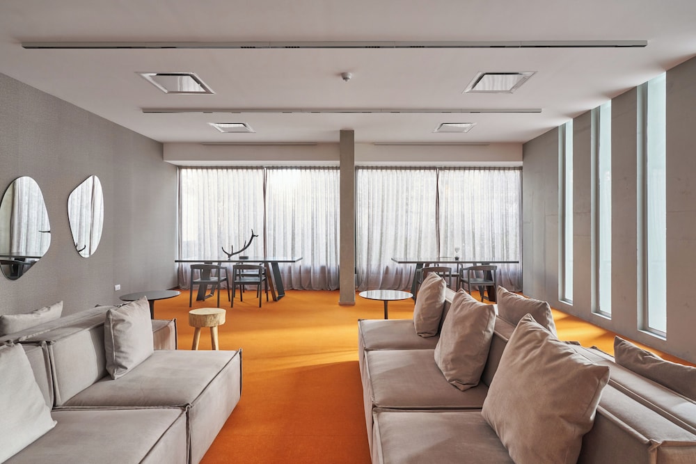 Almarena Puerto Retiro, Affiliated by Melia 39/61