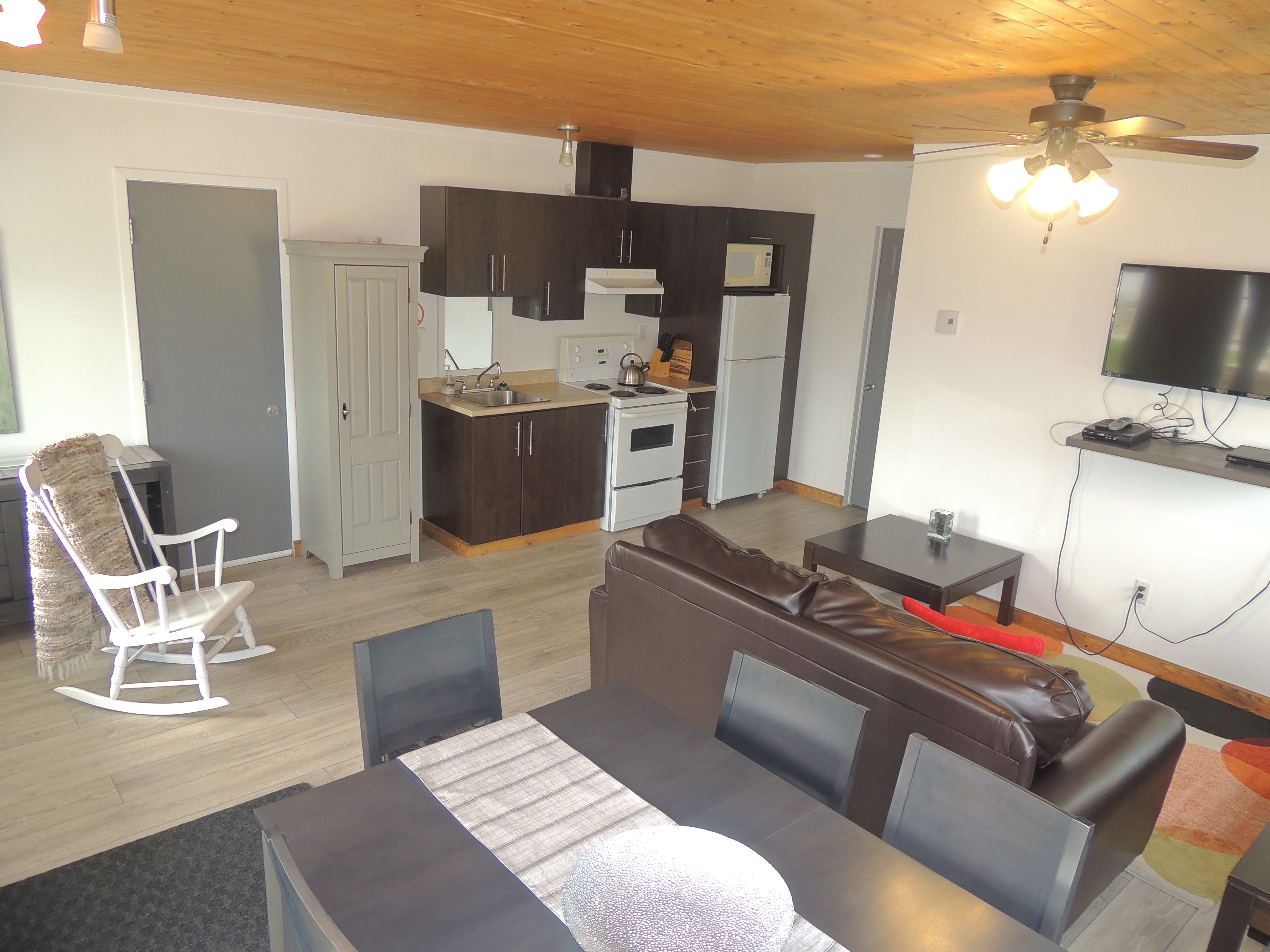 LES CHALETS BAIE CASCOUIA 19/50