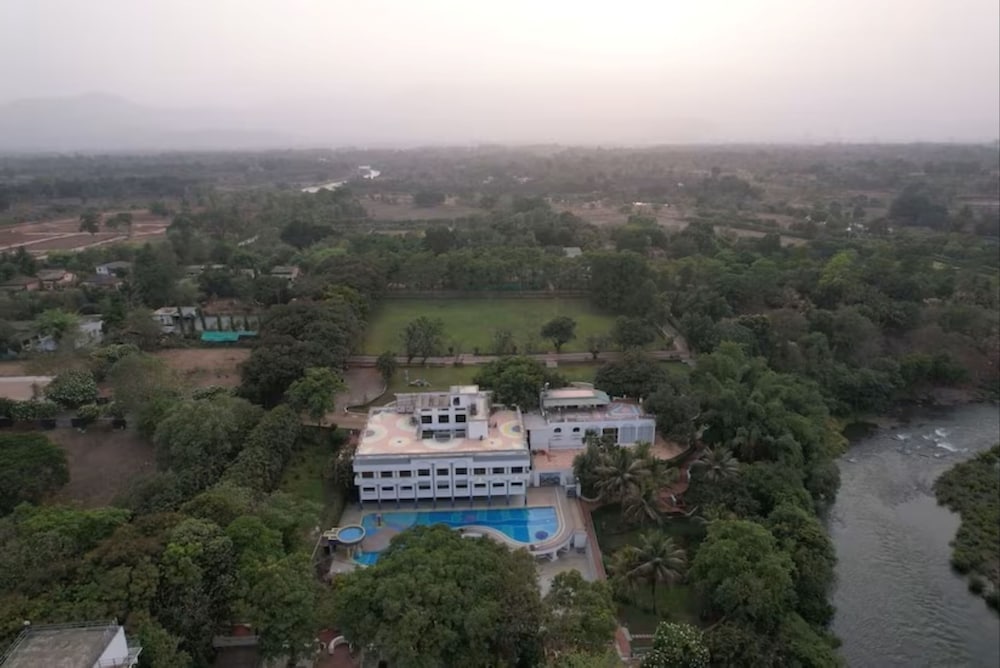 U Rivergate Karjat 53/58