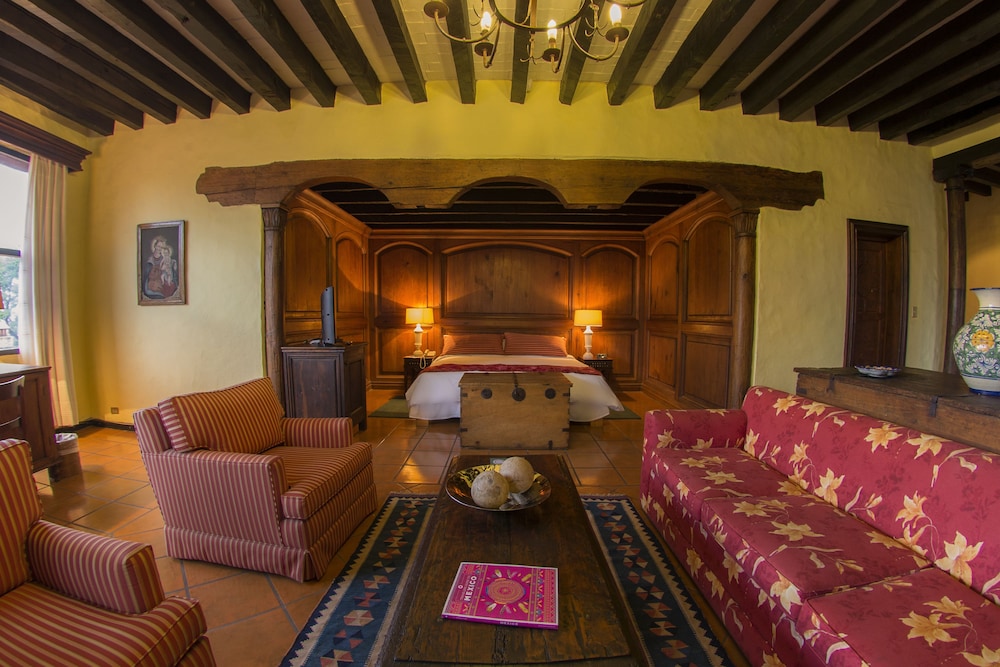 Villa Montana Hotel And Spa Boutique 45/70