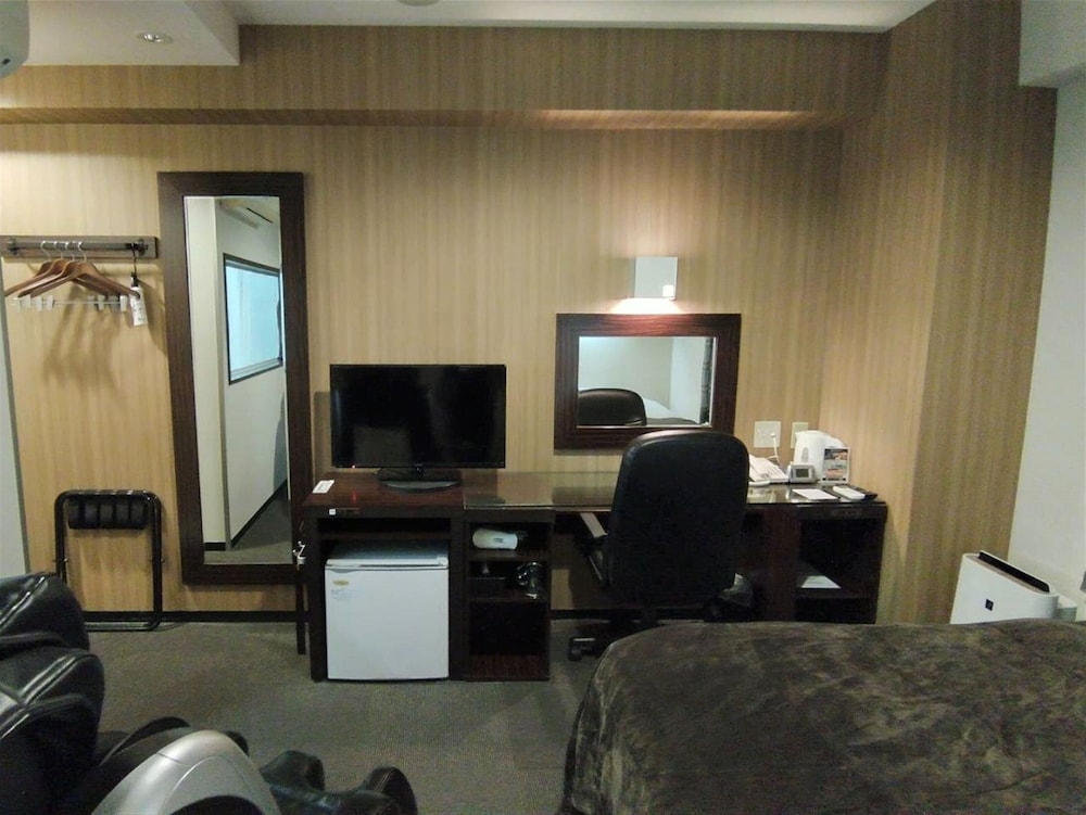 Green Rich Hotel Iwakuni Ekimae 57/62