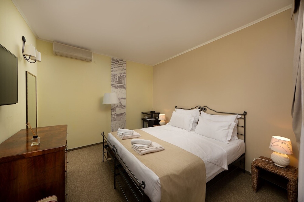 Angelo D Oro Hotel 40/68