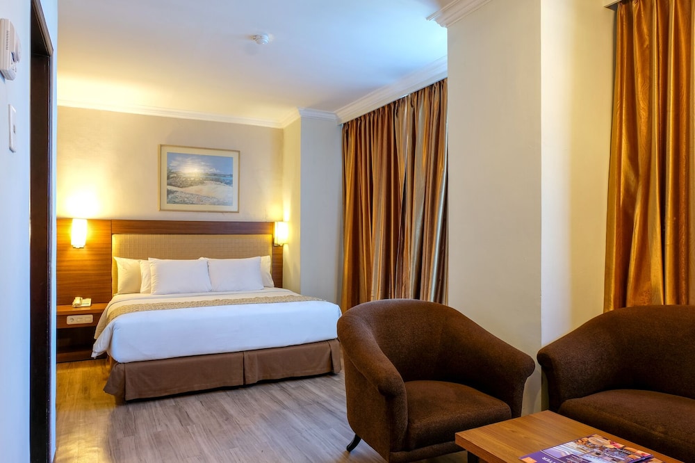 Almadera Hotel D H Quality Plaza Hotel Makassar 19/52