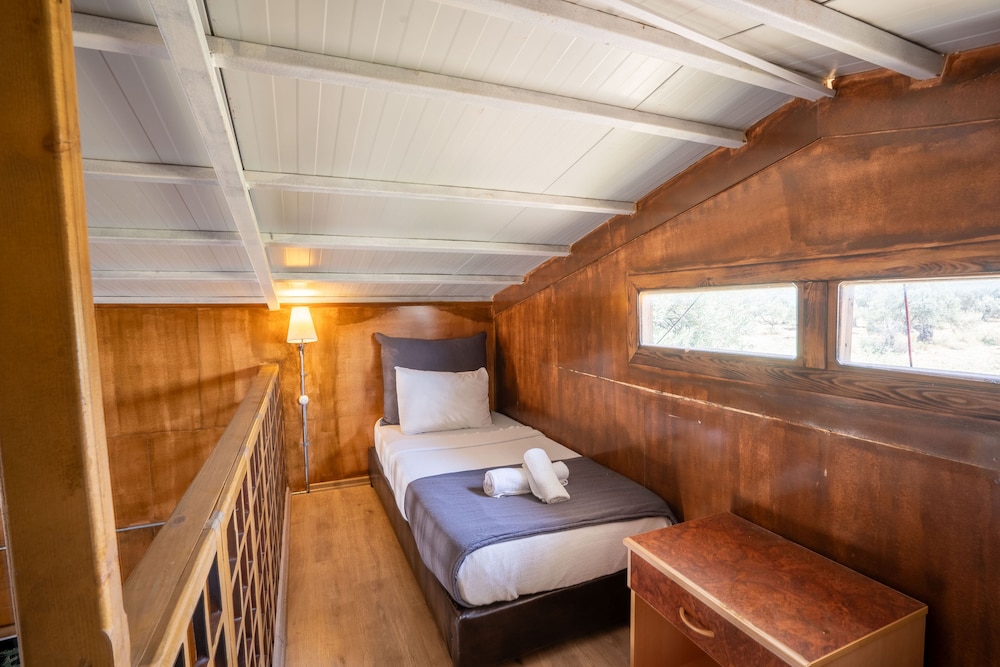 Simlarda Country Club 21/79
