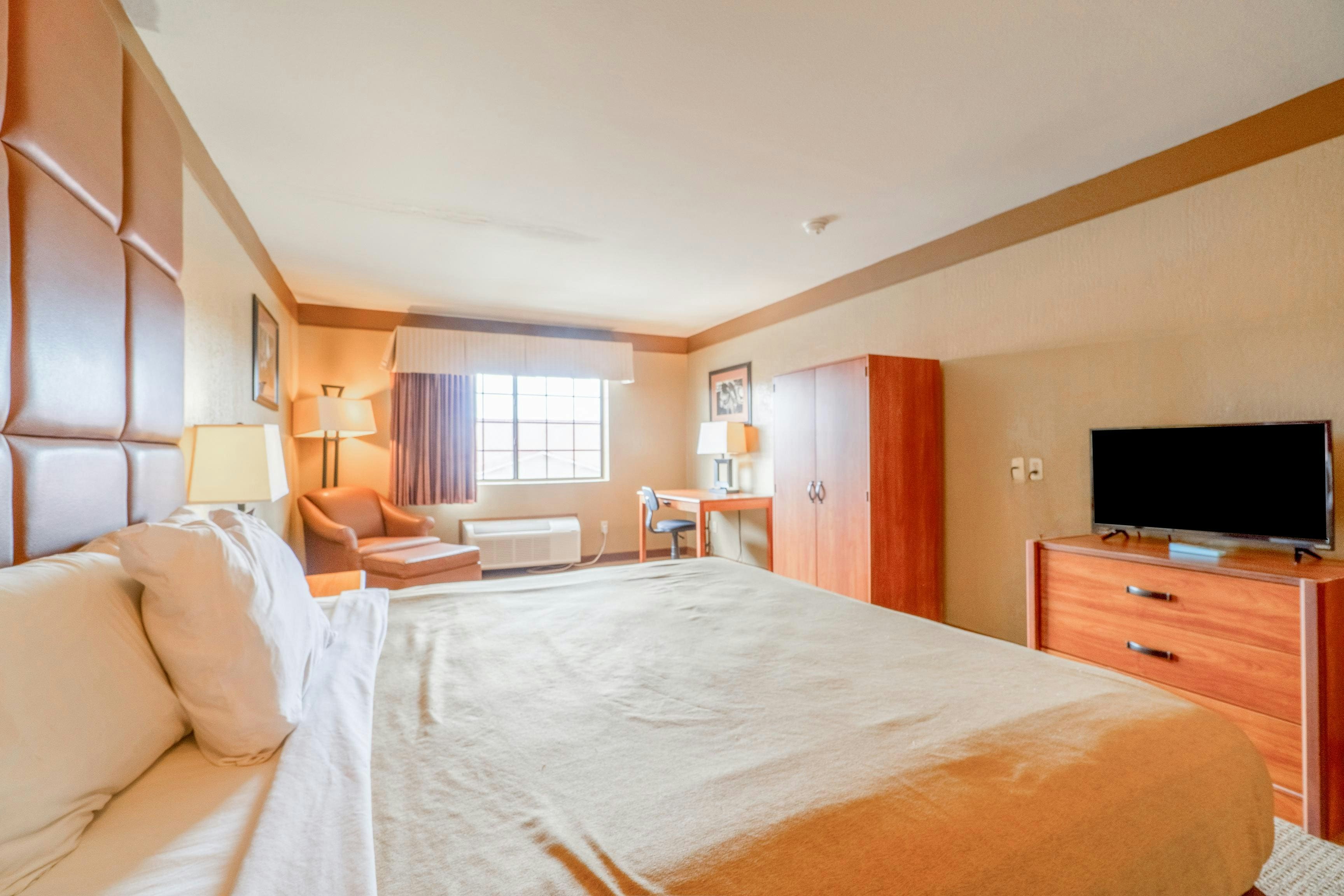 Room, King Bed, Smoking