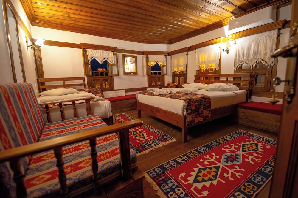 Hanedan Konak Otel 35/47
