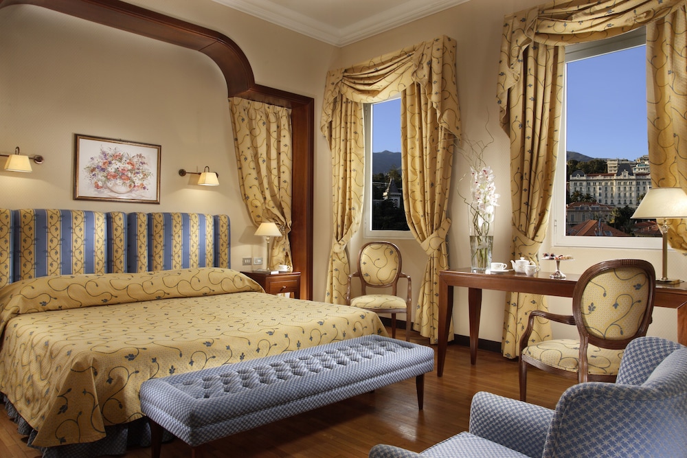 Royal Hotel Sanremo 15/83