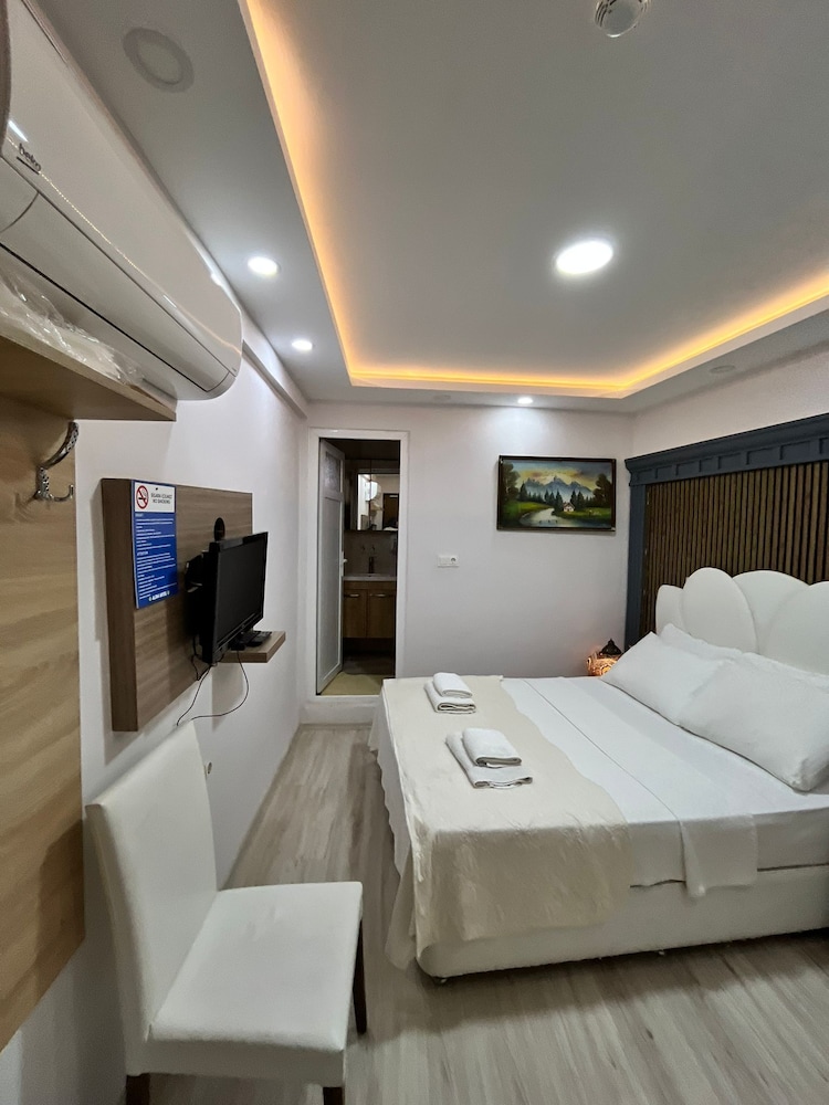 Alida Hotel 14/46