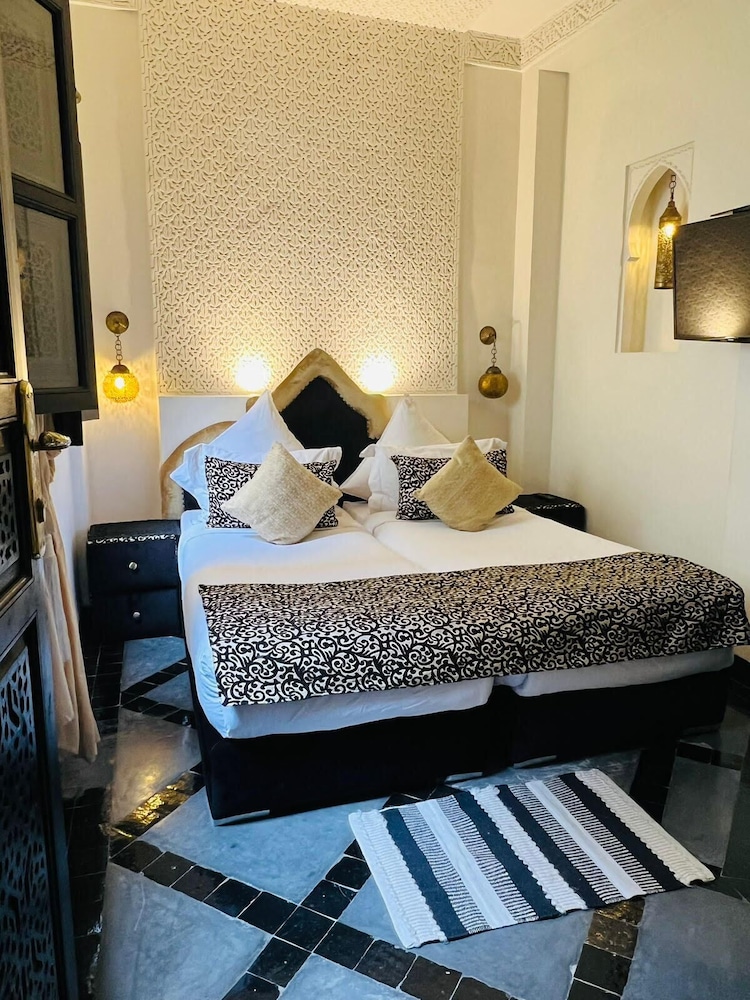 Riad Reve d'Or 12/87