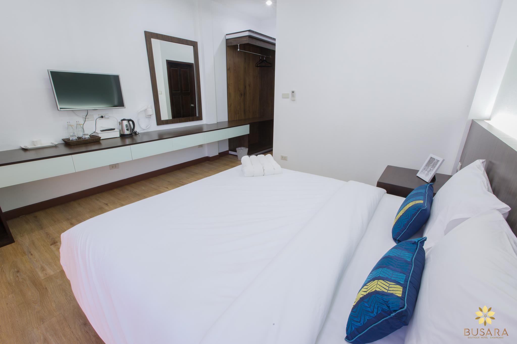 Room at Busara Chiangmai Hotel, CHIANG MAI