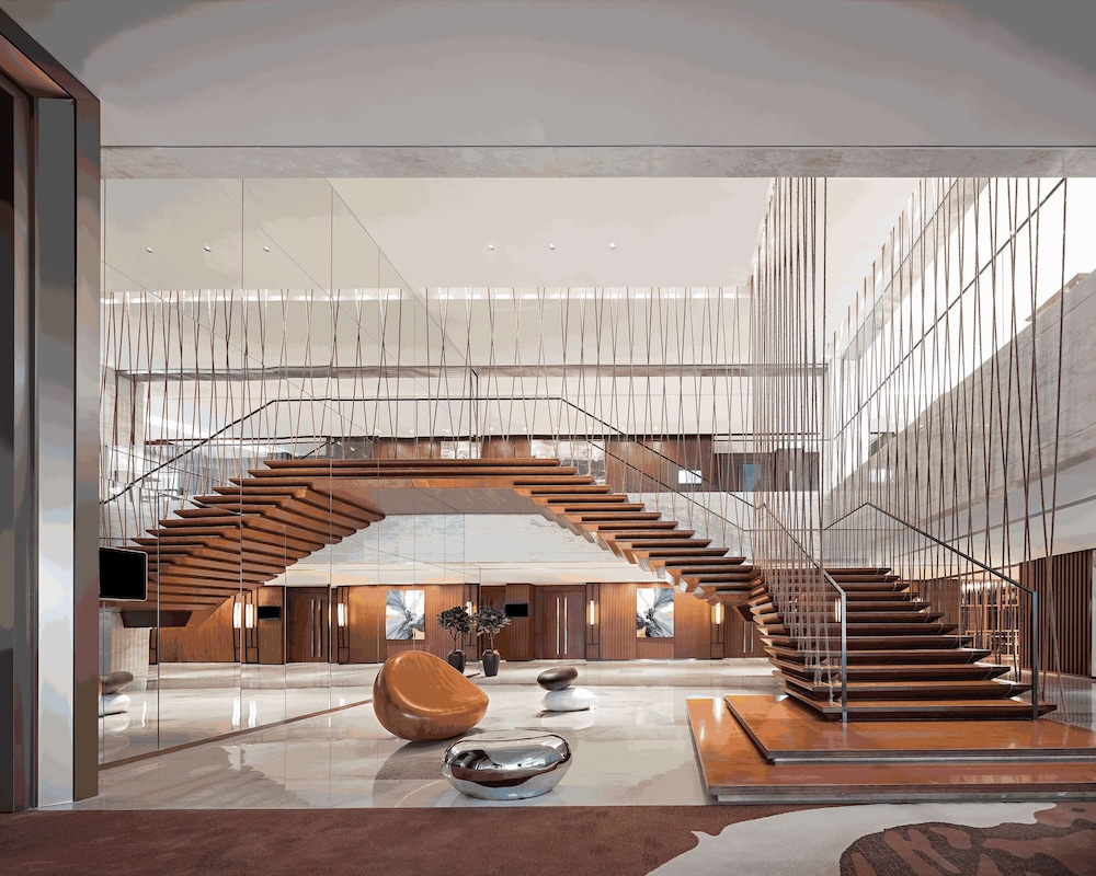 Hyatt Regency Beijing Shiyuan 3/40