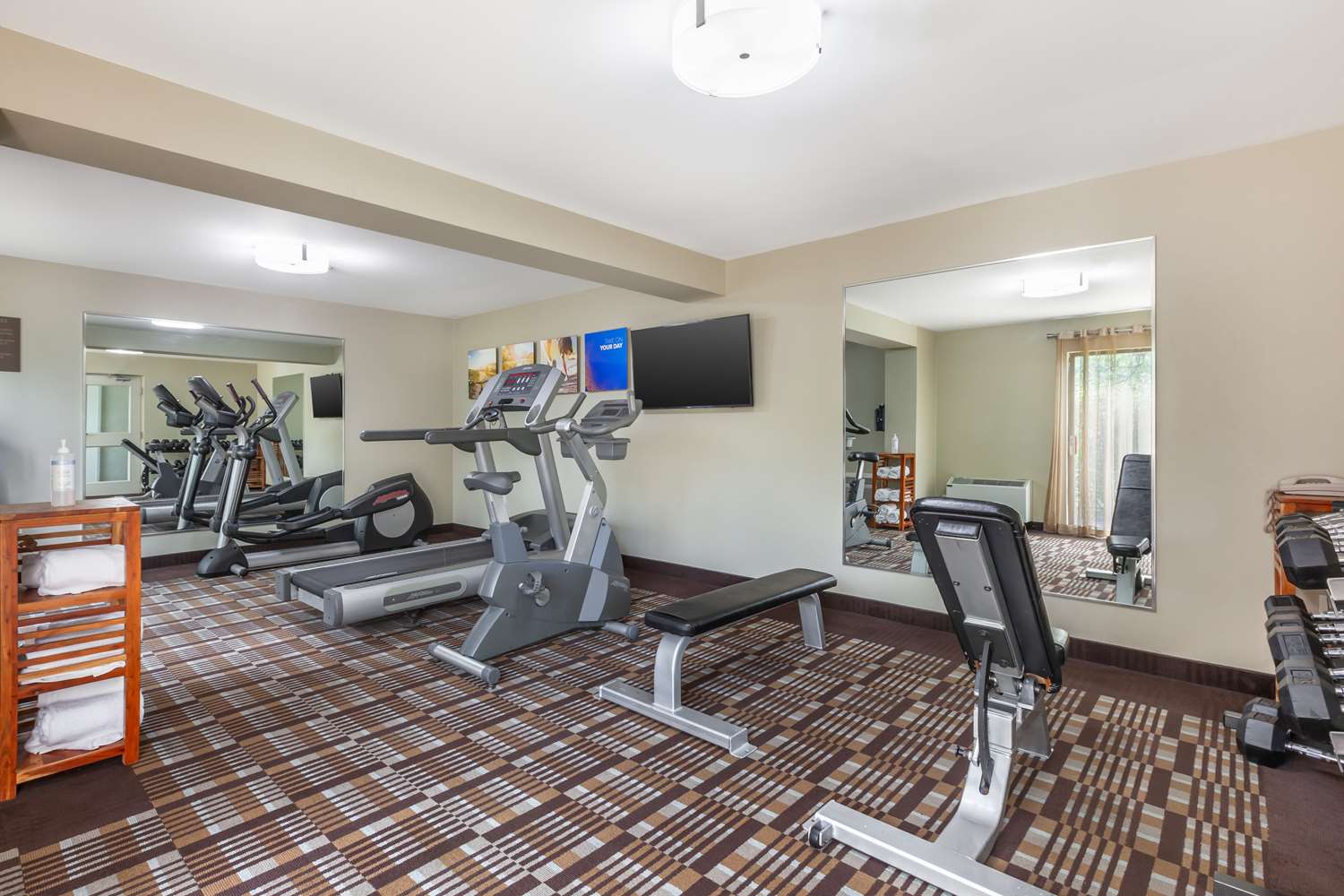 Comfort Inn Burlington 10/18