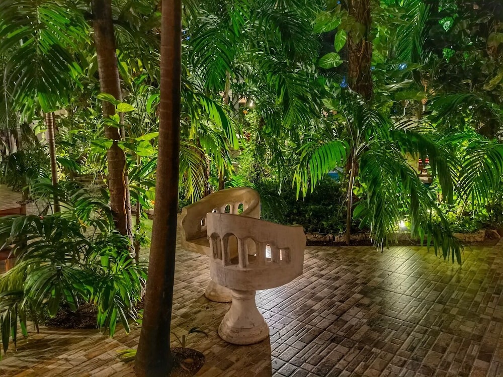 Hulku Playa Del Carmen 32/73