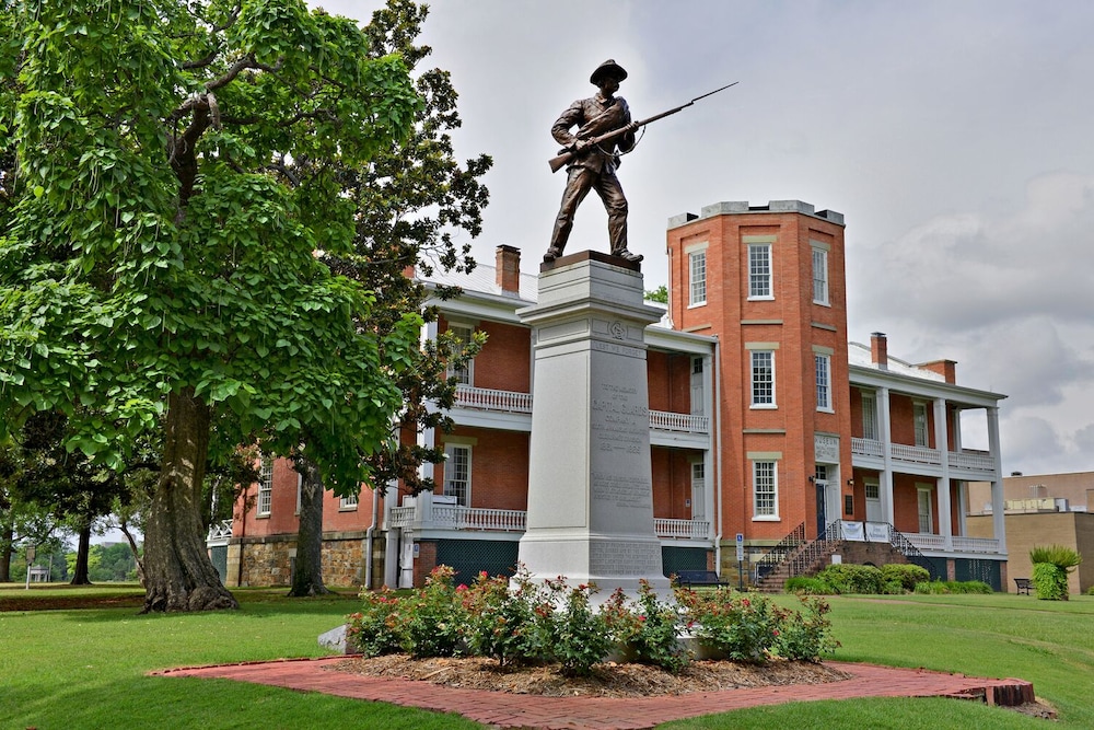 FOUR POINTS BY SHERATON LITTLE ROCK MIDTOWN 9/42
