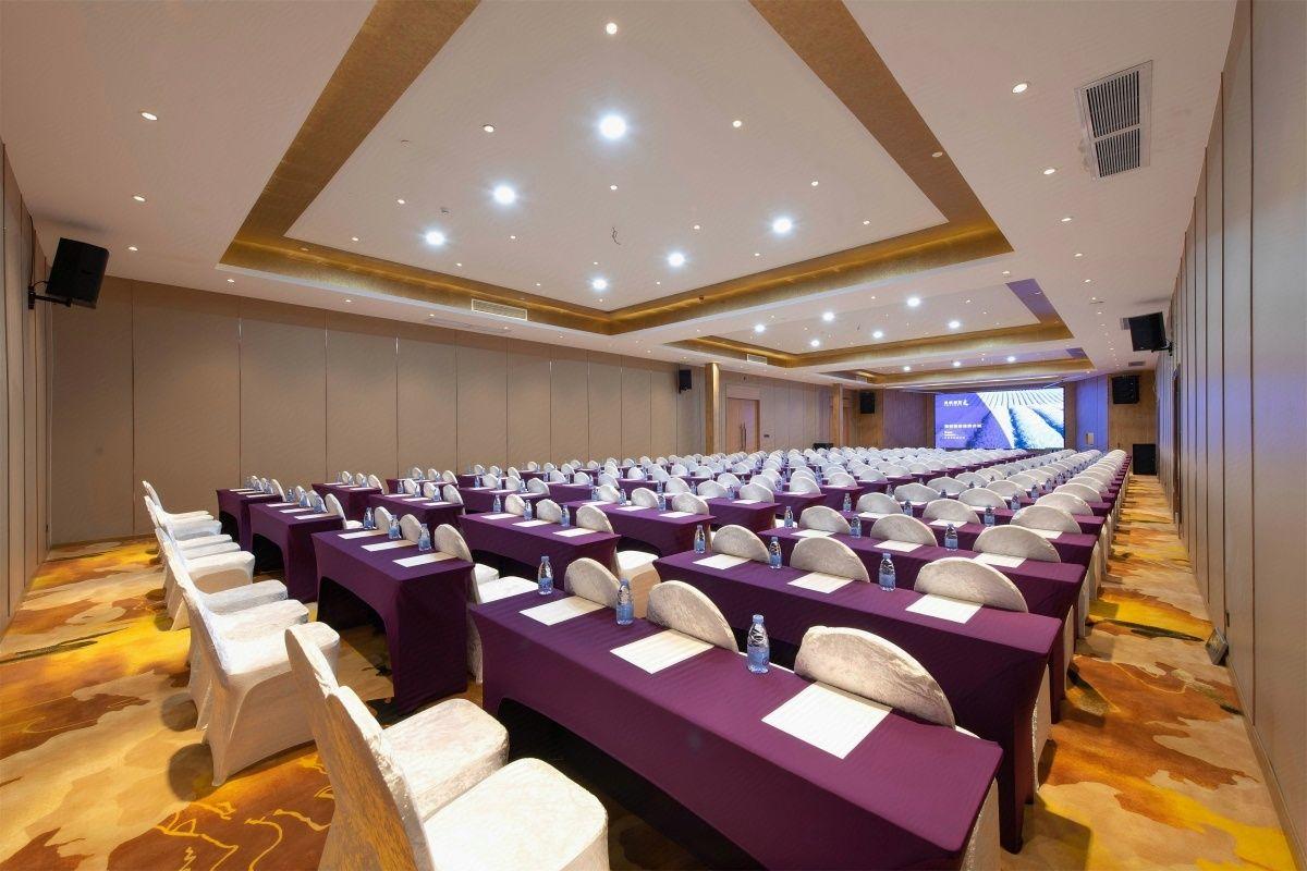Lavande Hotel (Guangzhou Panyu Shiqiao Metro Station, Dabei Road) 40/43