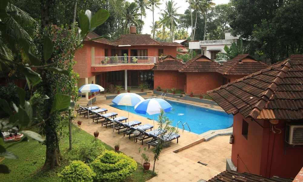 Deshadan Cliff And Beach Resort Varkala 41/50