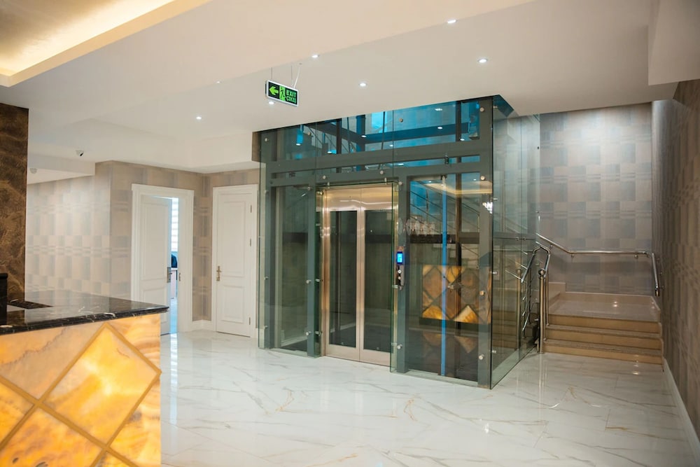 Grand Midway Hotel Baku 10/55