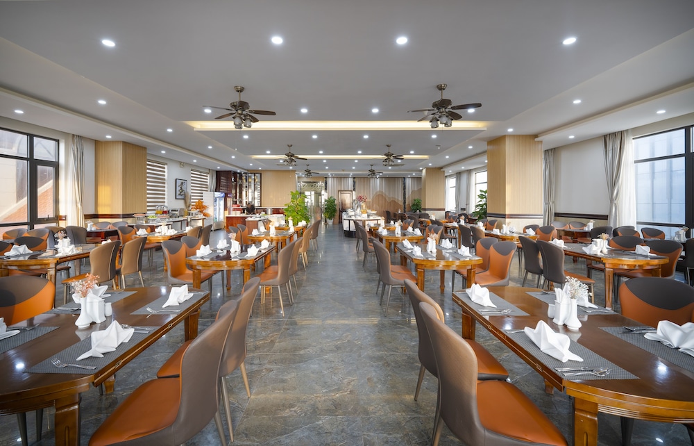 Seven Sea Hotel Da Nang 86/100