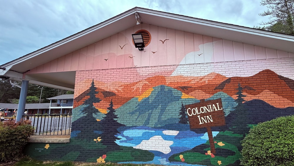 Colonial Inn Franklin 2/35