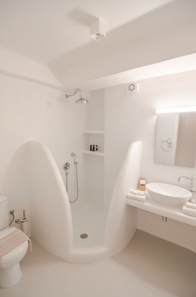 Eden View Suites & Villas 71/72