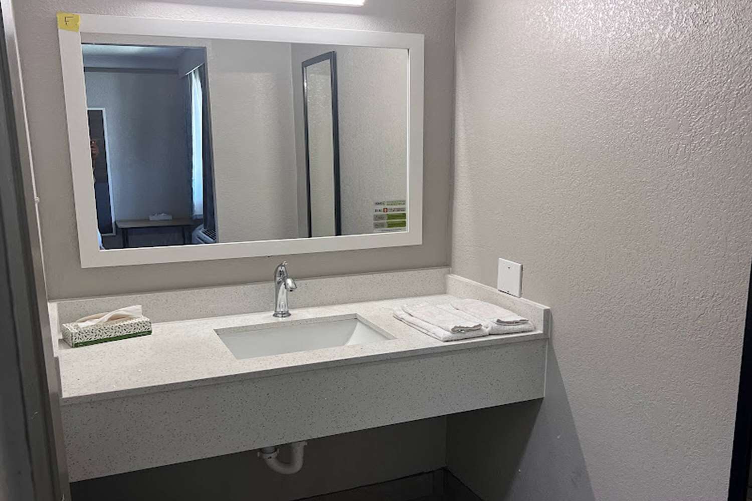 Days Inn Sulphur West 19/25