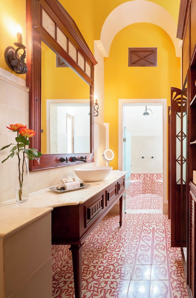 Casa Lecanda Boutique 36/38