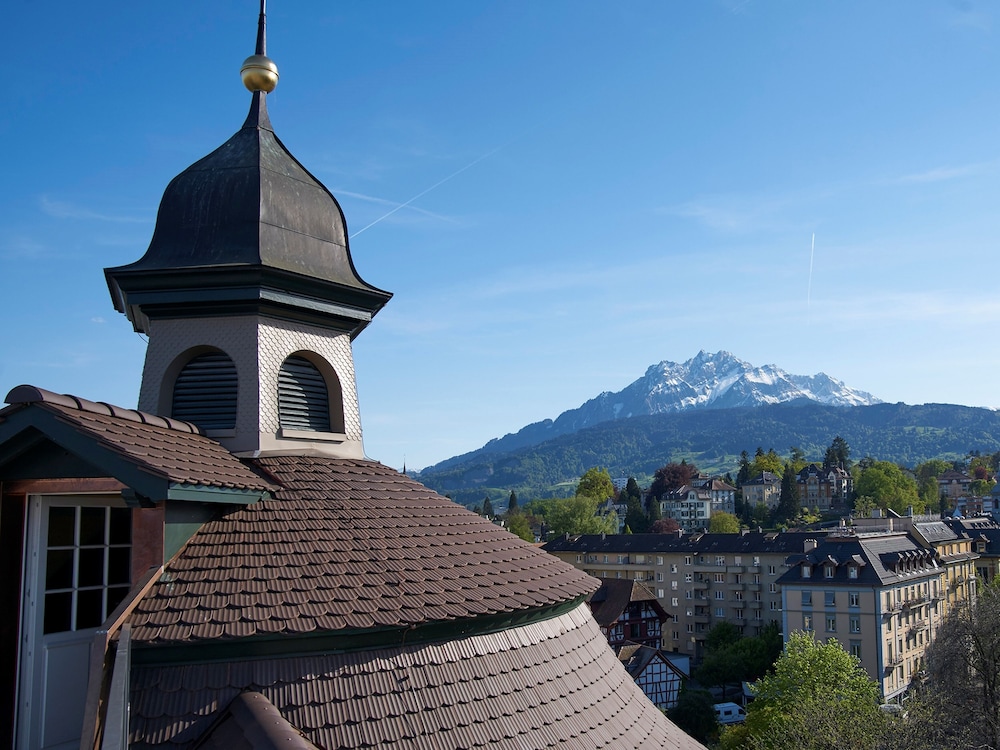 Hotel Restaurant Anker Luzern 48/55
