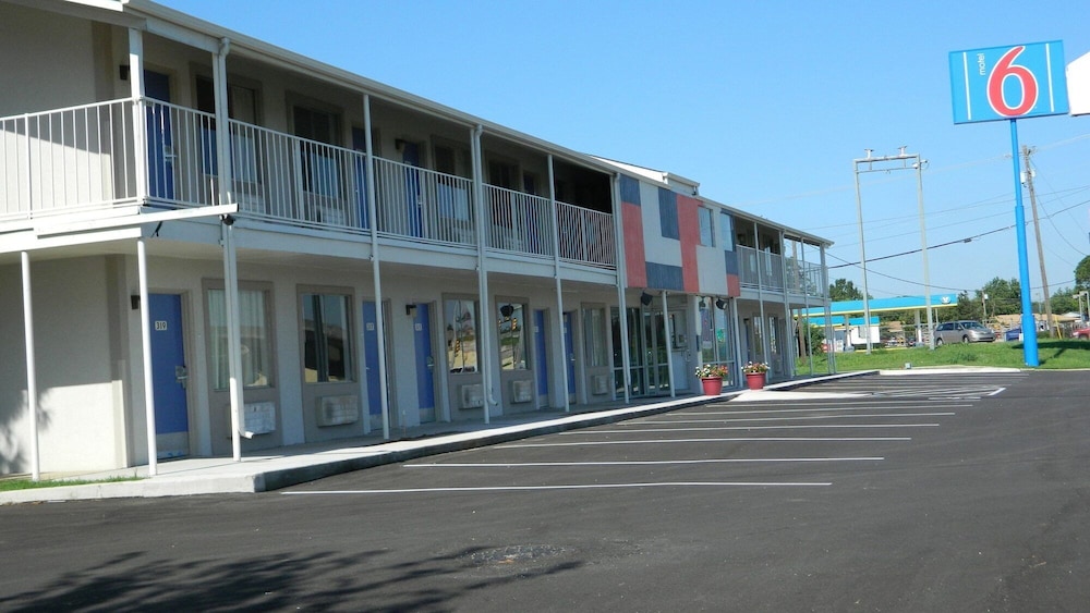Motel6 Oklahoma City, OK - Airport East 42/46