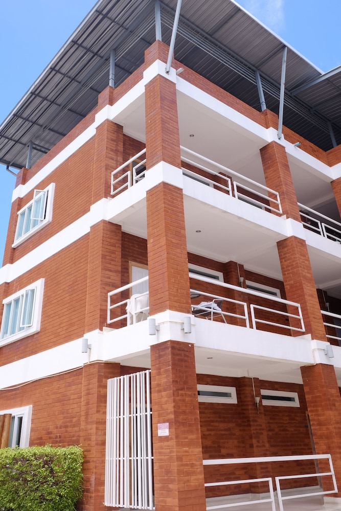 Changsova Hotel 5/36