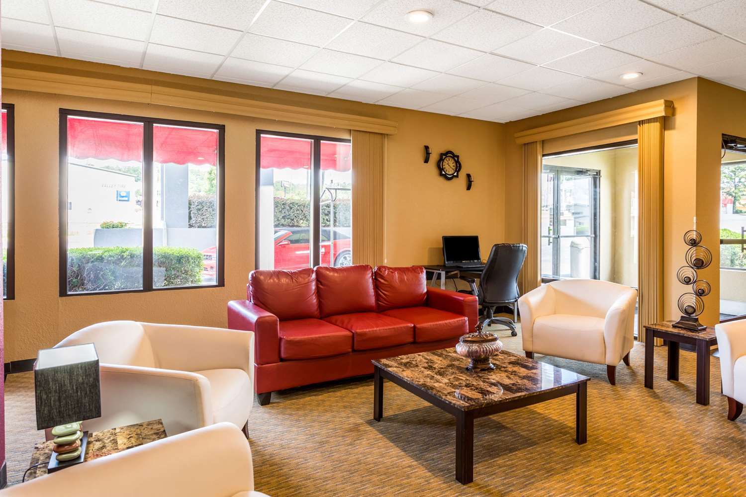 Econo Lodge Homewood Birmingham 14/31