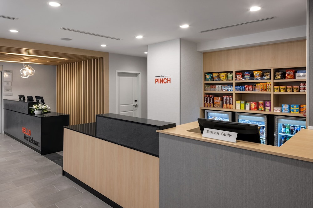 TownePlace Suites by Marriott West Kelowna 7/35