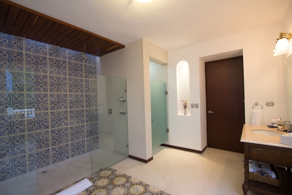 Delfina Mansion Boutique 64/67
