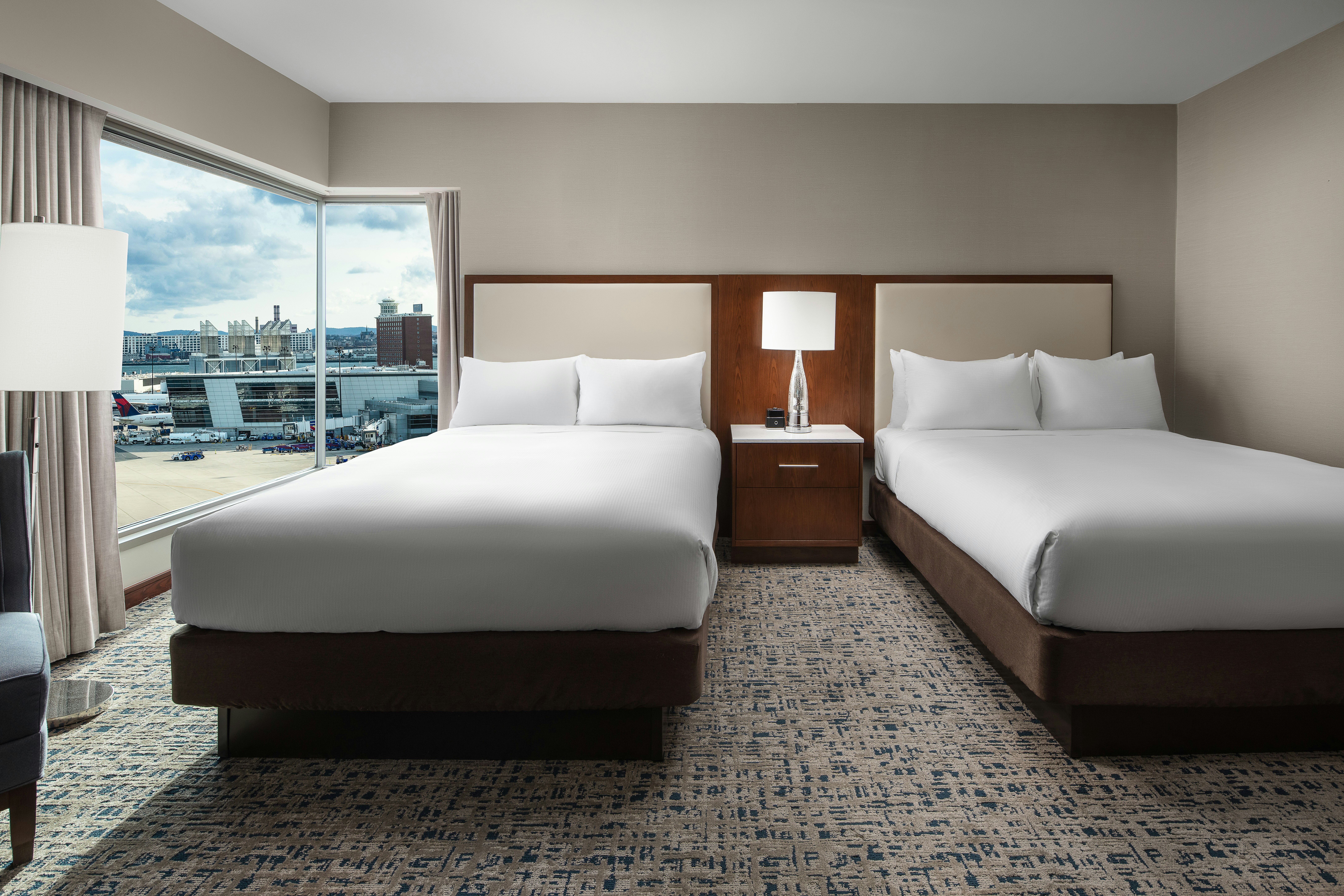 Hilton Boston Logan Airport 4/38