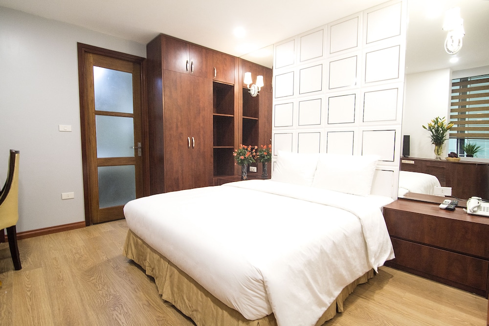 Canary Hotel & Apartment 9/42