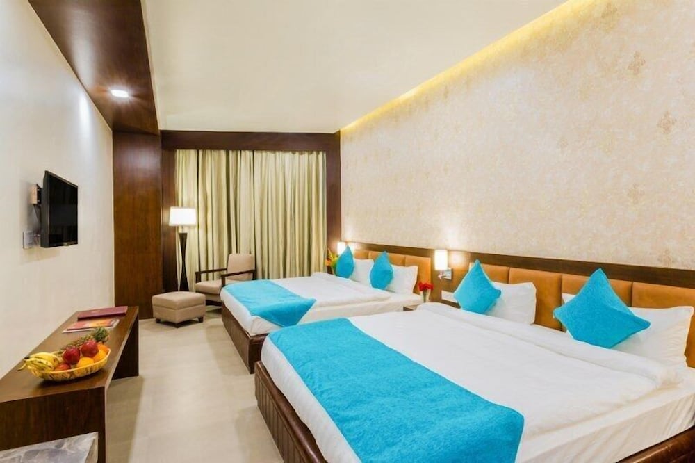 Bravia Hotel 6/30