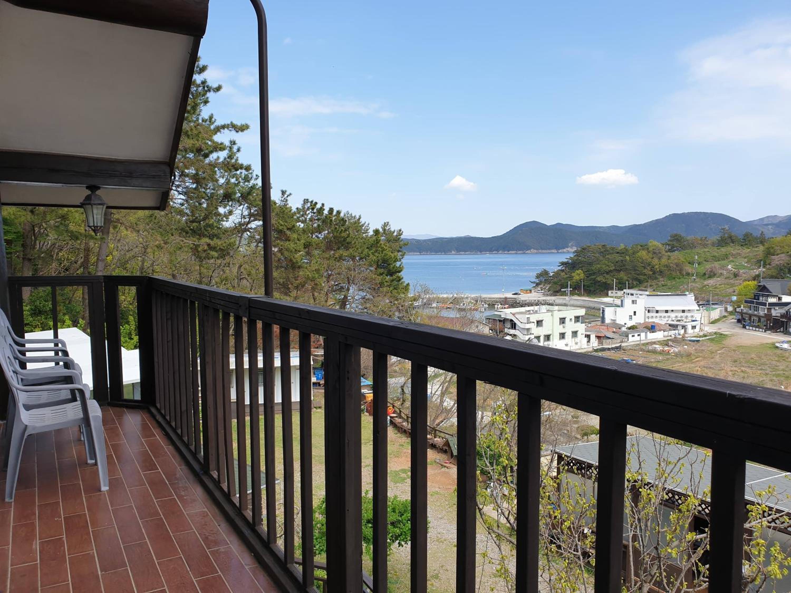 Tongyeong Ye Hyang Pension 11/29