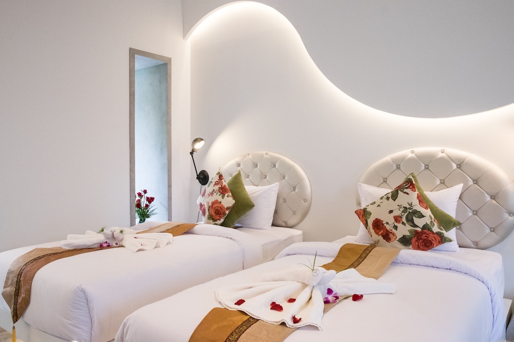 AVATARA RESORT 40/59