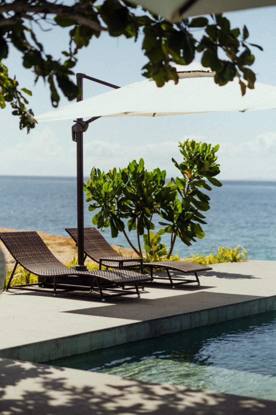 El Mar Resort 31/35