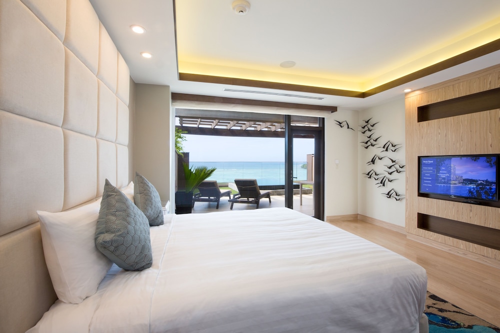 1 Bedroom, Villa, King Bed, Ocean Front