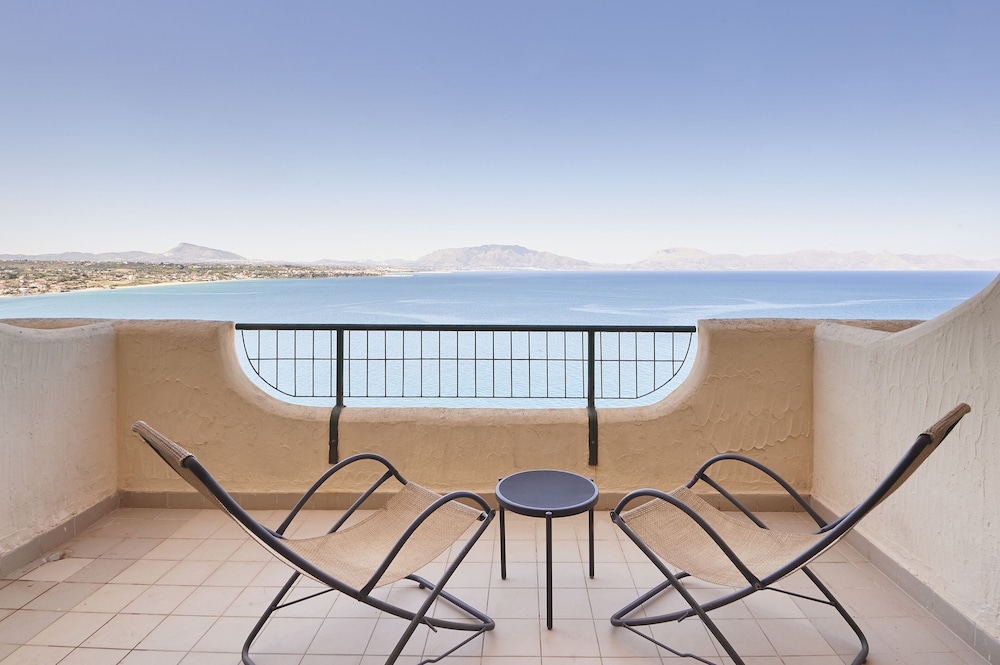 CDSHotels Terrasini 59/70