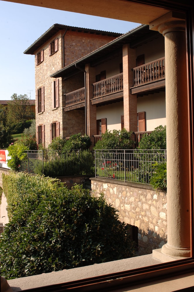 Relaisfranciacorta 7/73