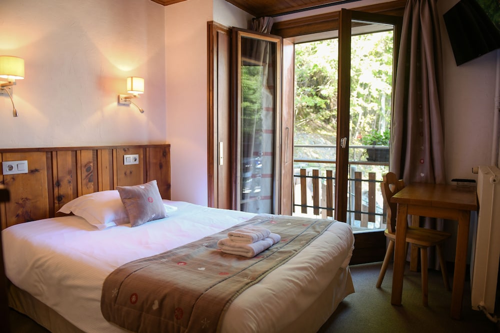 Hotel Le Dahu 2/38