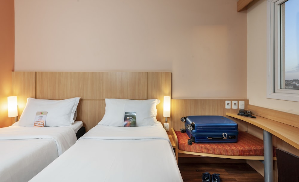 Ibis Ourinhos 14/62
