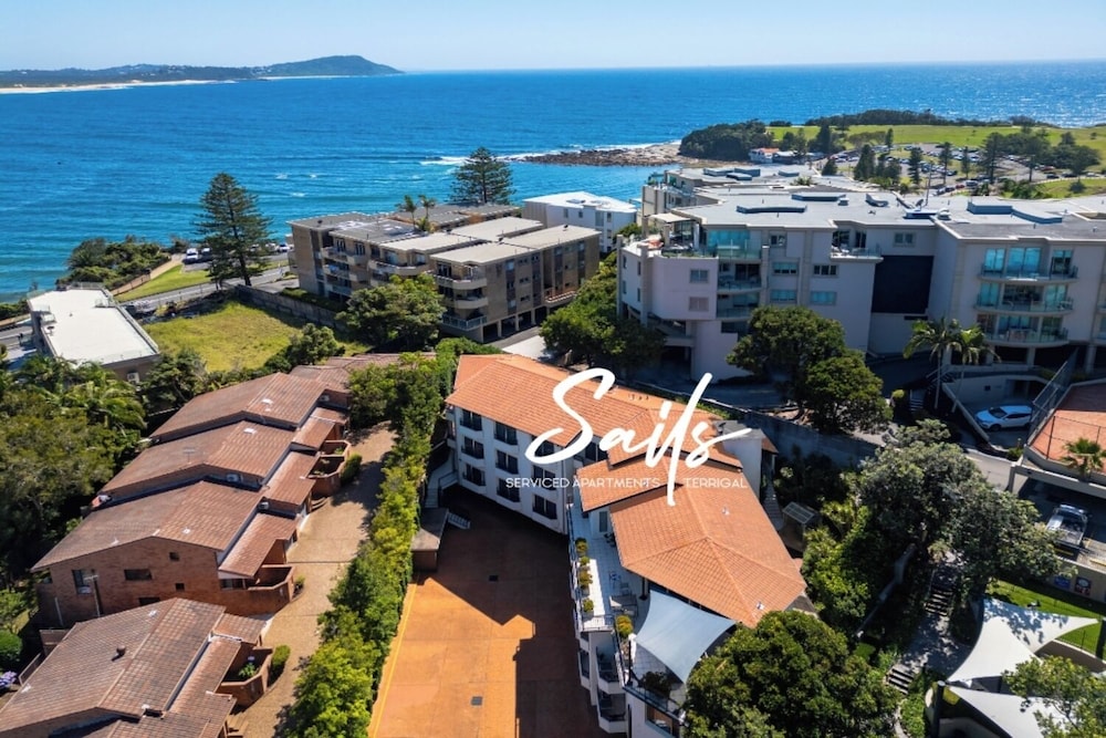Terrigal Sails Serviced Apartments 59/63