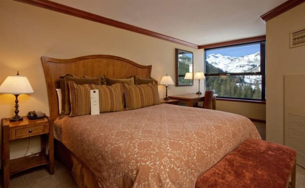 Everline Resort & Spa 12/50