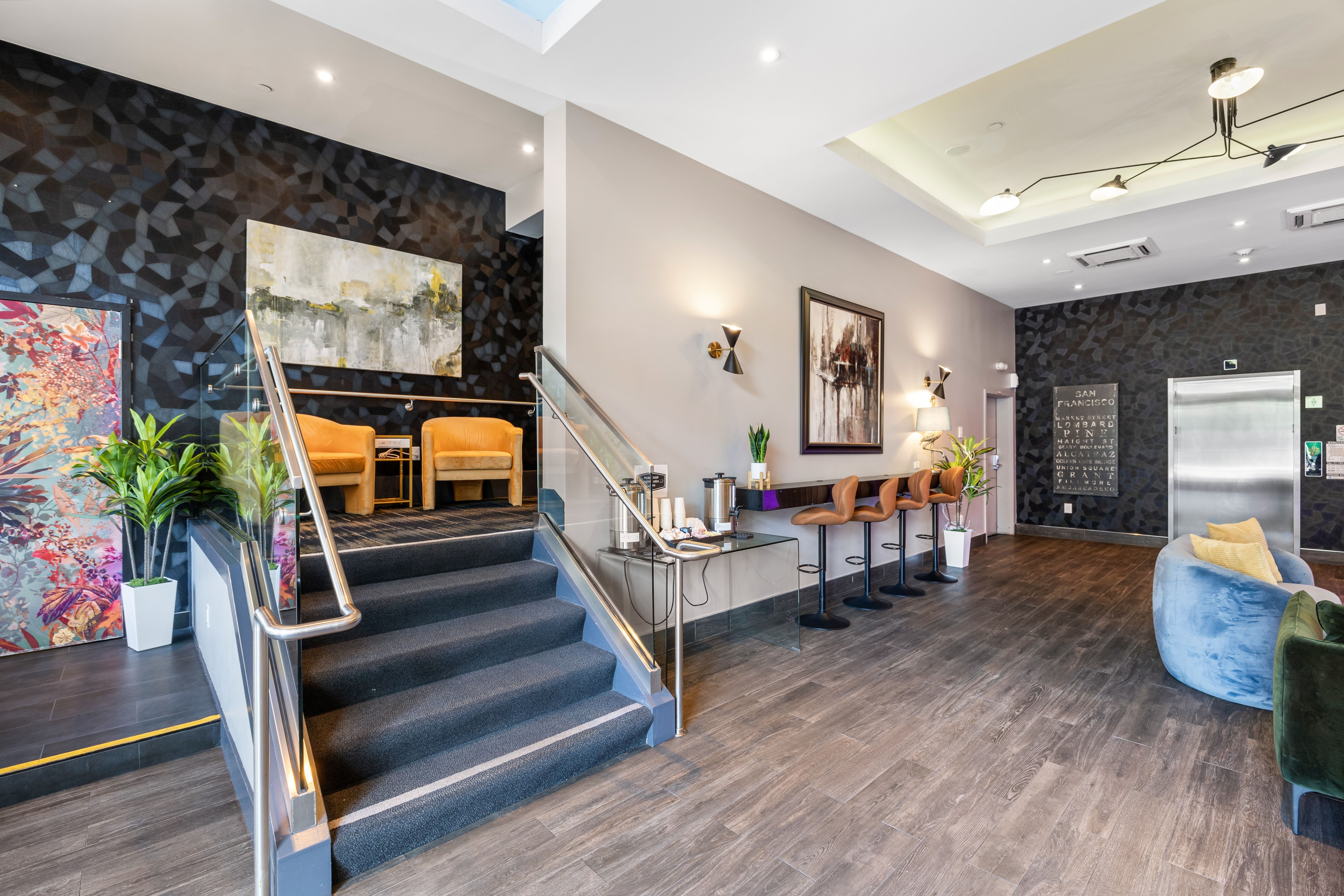 Hotel Epik 3/8