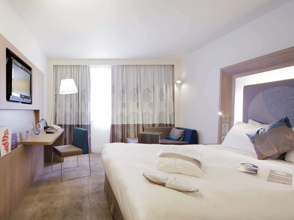 NOVOTEL RENNES ALMA 27/74
